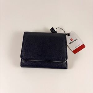 Mundi Womens Navy Blue Pebbled Trifold Wallet Snap Closure ID Window NWT